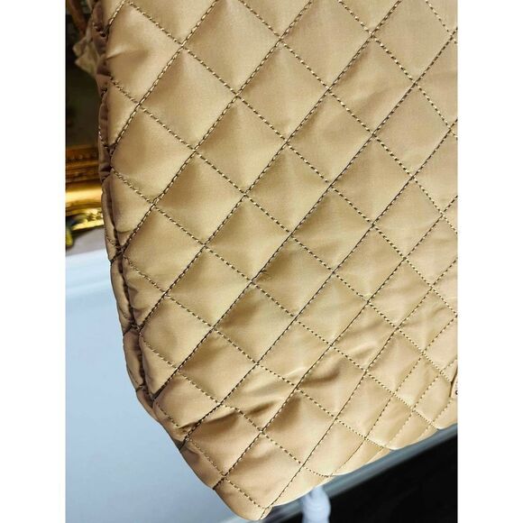 NWT Juicy Couture quilt tote bag - Picture 4 of 9